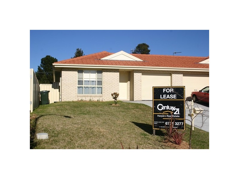 2/16 CONNINGDALE CRESCENT, Armidale NSW 2350