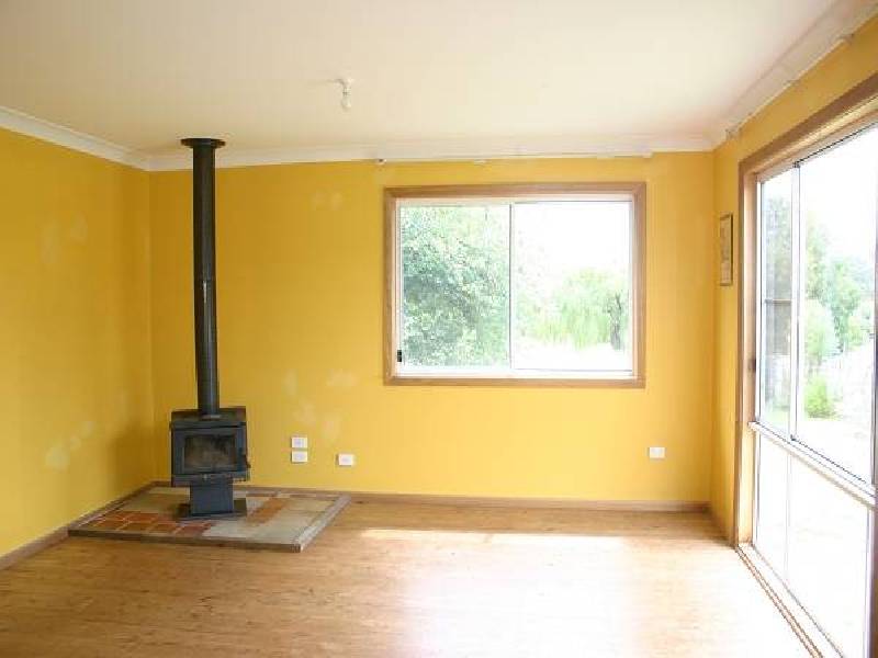 12 Moredun Road, Ben Lomond NSW 2365