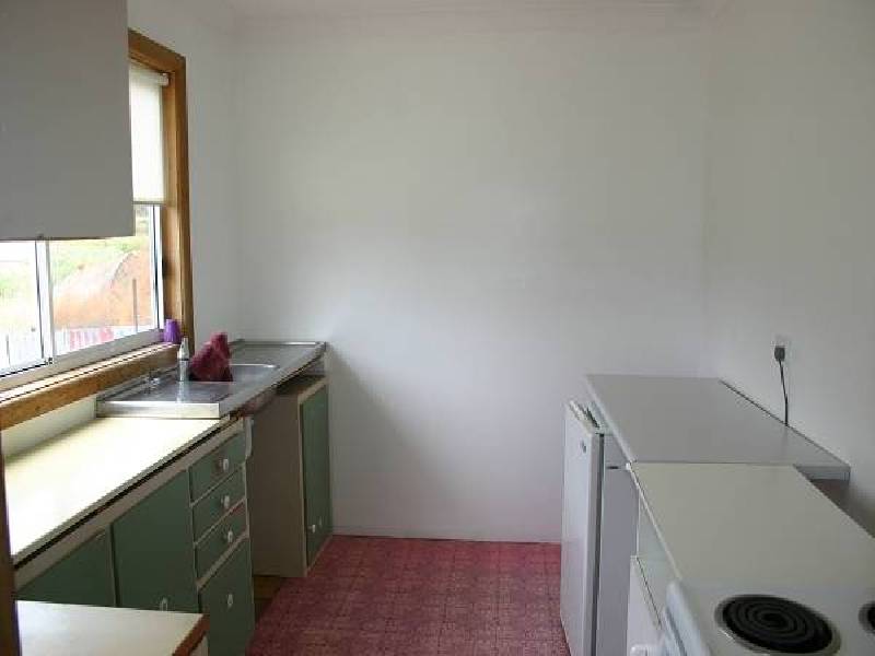 12 Moredun Road, Ben Lomond NSW 2365