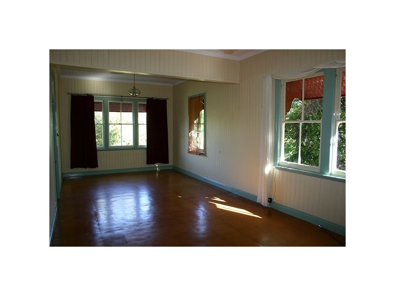 80 Kennedy Street, Armidale NSW 2350