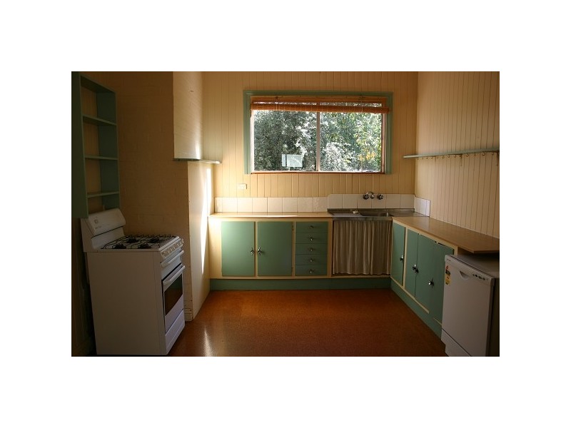 80 Kennedy Street, Armidale NSW 2350