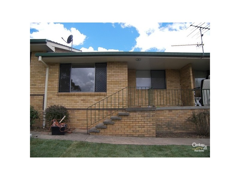 2/29 BLAKE STREET, Armidale NSW 2350