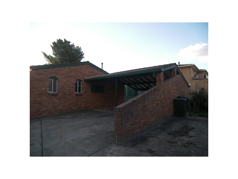 1/6 Wendo Street, Armidale NSW 2350