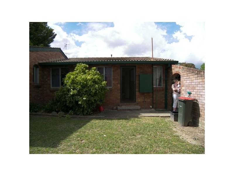 1/6 Wendo Street, Armidale NSW 2350