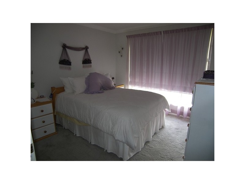 12 Evangelene Crescent, Armidale NSW 2350