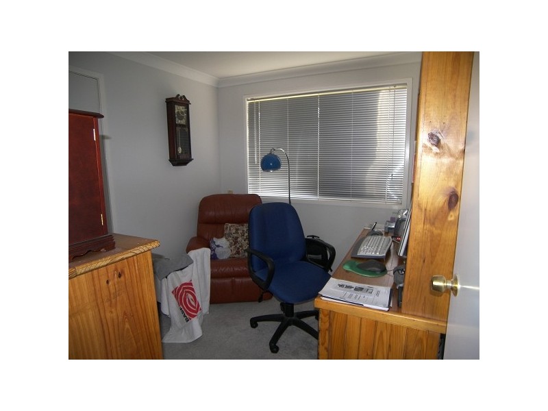 12 Evangelene Crescent, Armidale NSW 2350