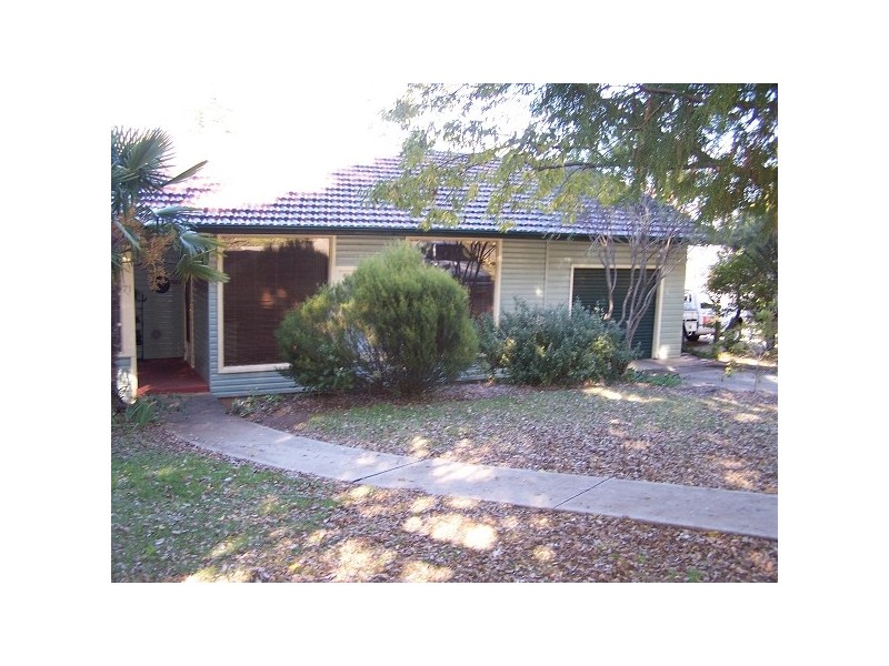 71 Glen Innes Road, Armidale NSW 2350