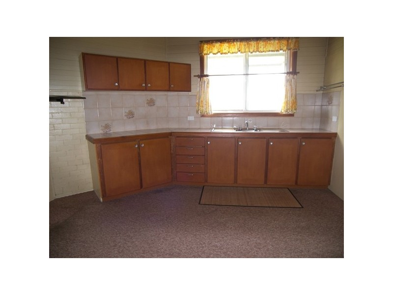 108 MARKHAM STREET, Armidale NSW 2350