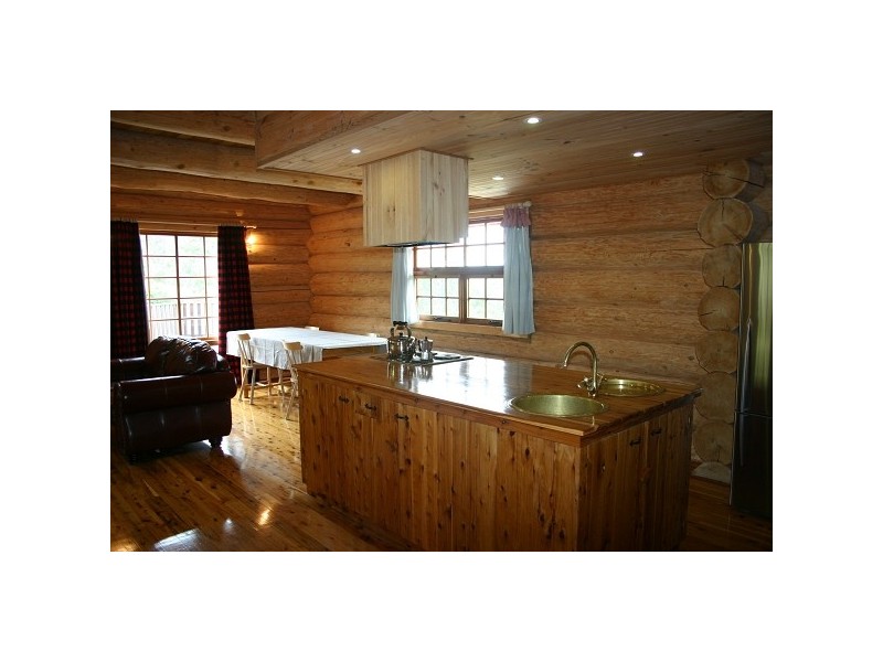 71 Lynland Drive, Armidale NSW 2350