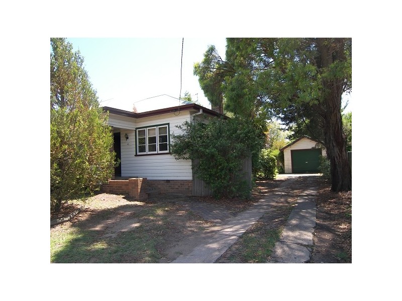 115 Erskine Street, Armidale NSW 2350