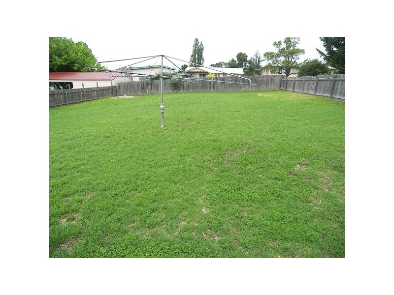 88 Mossman Street, Armidale NSW 2350