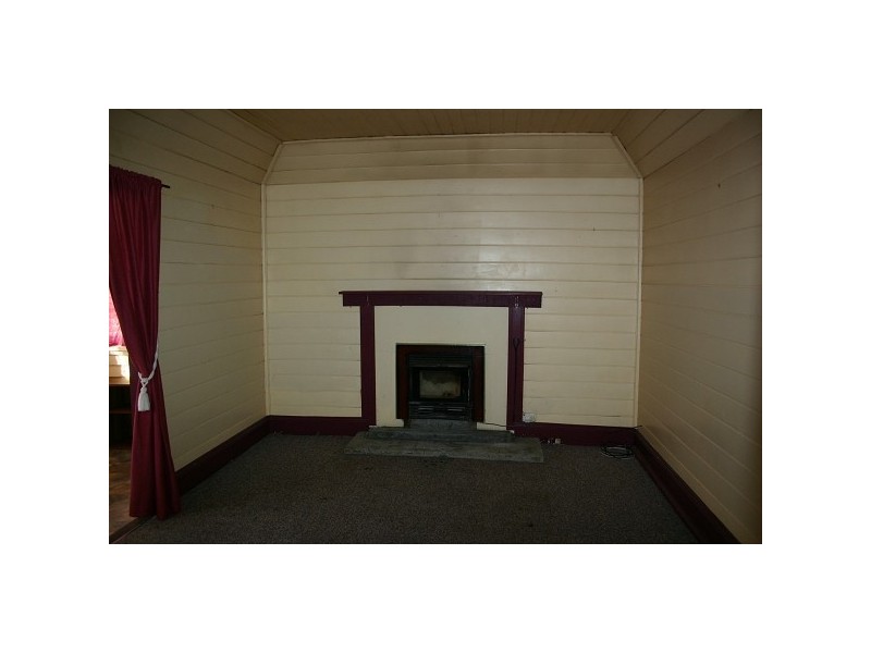 88 Mossman Street, Armidale NSW 2350