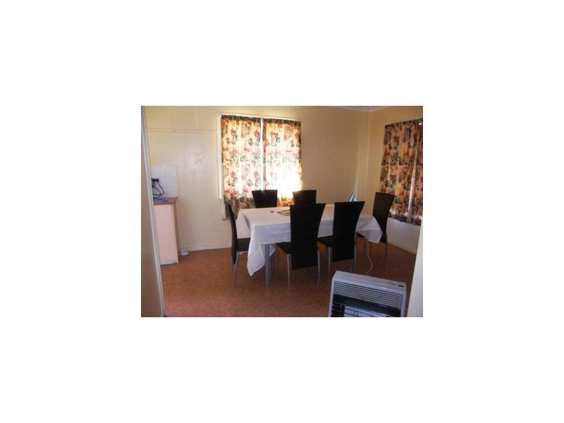 4 Fayle Avenue, Armidale NSW 2350