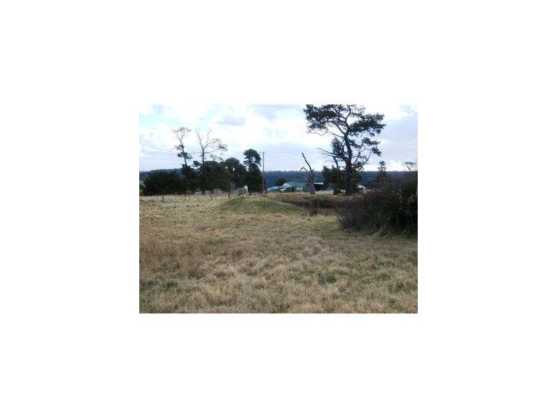 35 Hargrave Street, Hillgrove NSW 2650