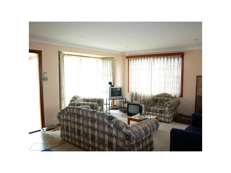 3 Kilcoy Close, Armidale NSW 2350