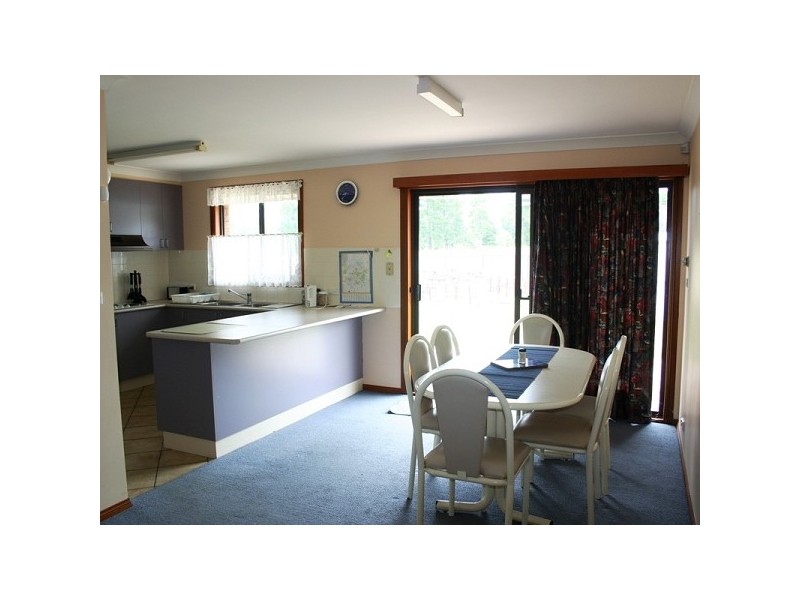 3 Kilcoy Close, Armidale NSW 2350
