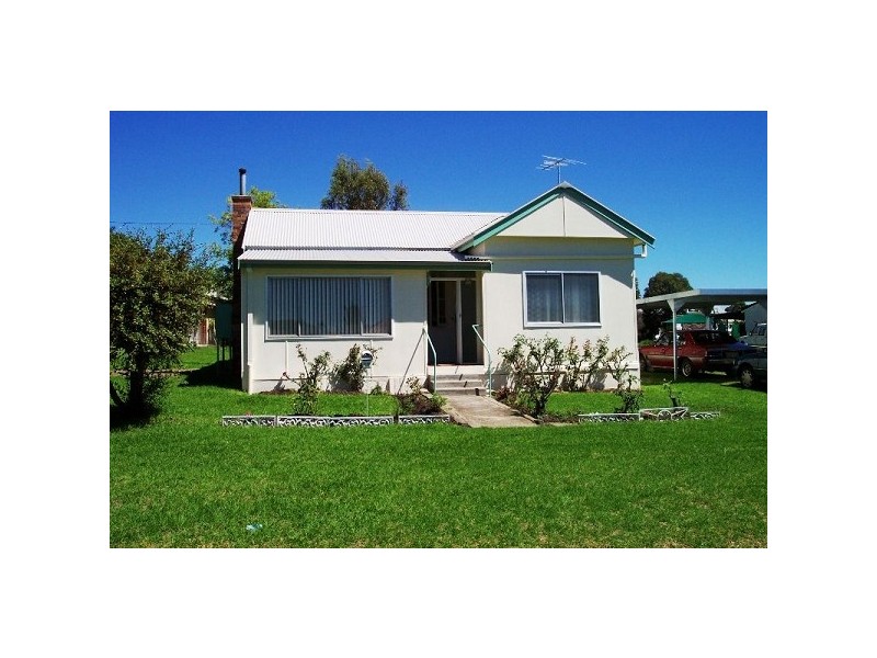 290 Rusden Street, Armidale NSW 2350