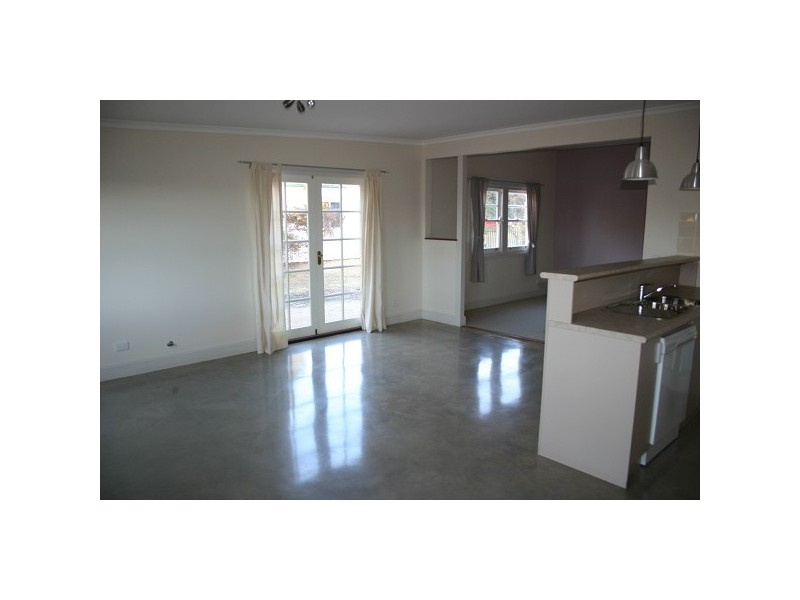 295 RUSDEN STREET, Armidale NSW 2350