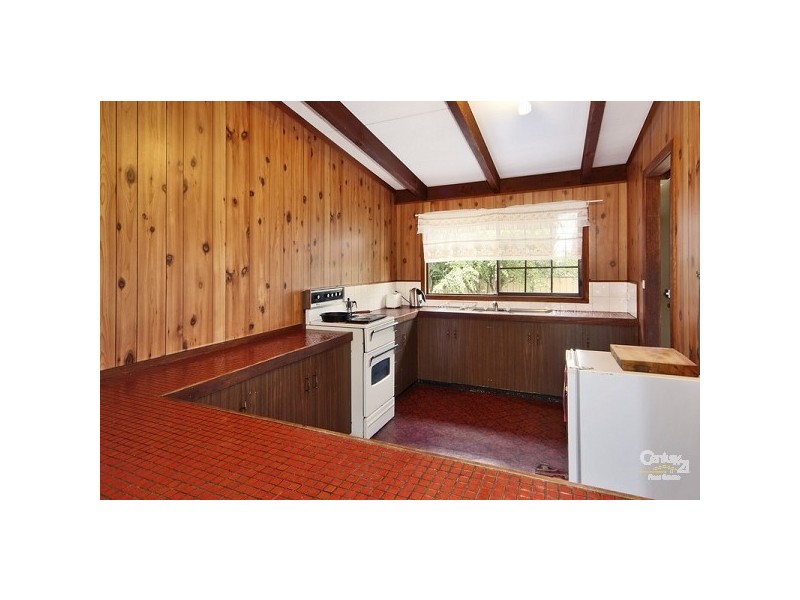 1 Bishop Crescent, Armidale NSW 2350