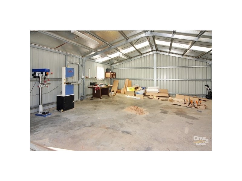 1 Bishop Crescent, Armidale NSW 2350