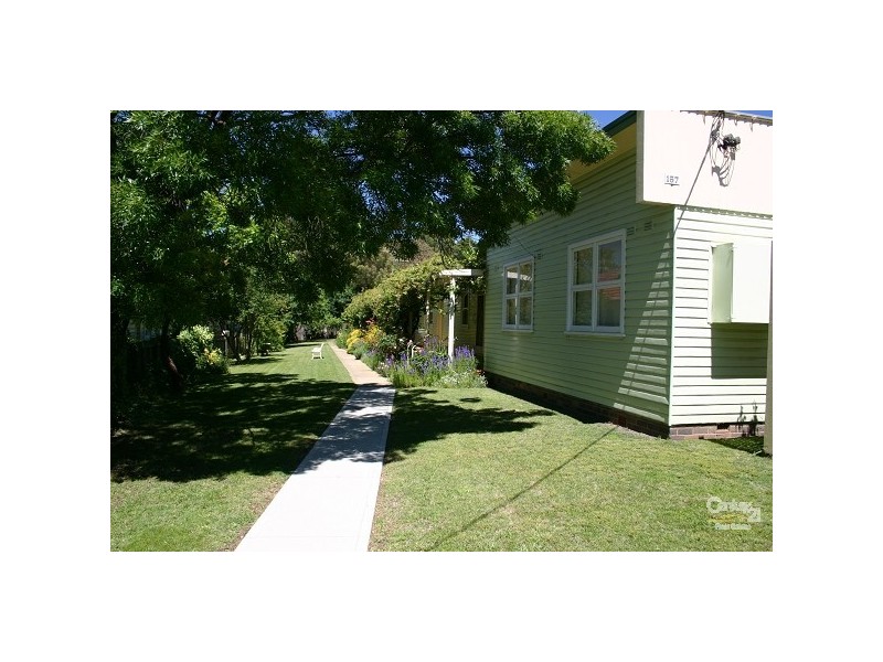 2/157 MARSH STREET, Armidale NSW 2350