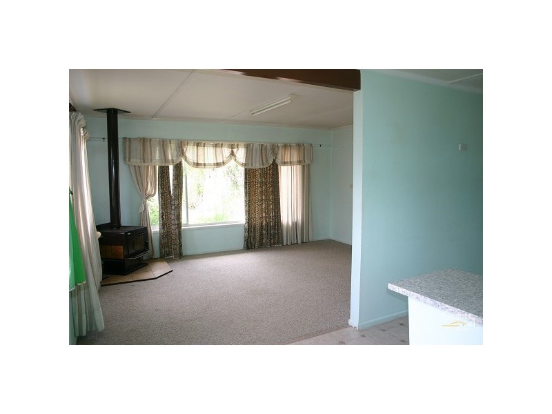 209 Clarks Road, Armidale NSW 2350