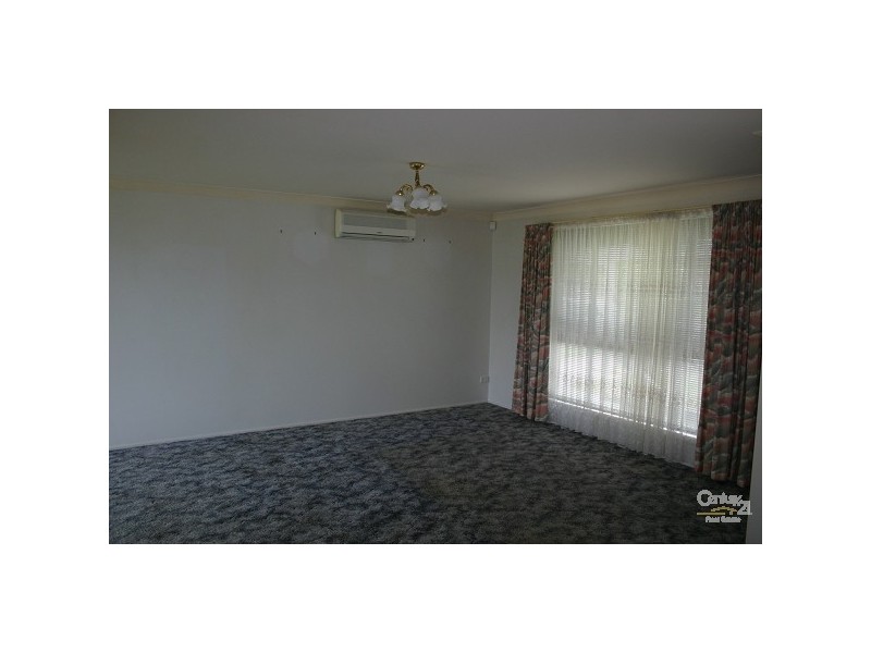 22 Alahana Drive, Armidale NSW 2350