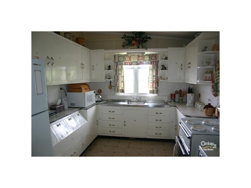 1628 PUDDELDOCK ROAD, Armidale NSW 2350