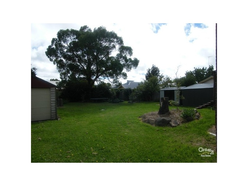 77 BARNEY STREET, Armidale NSW 2350