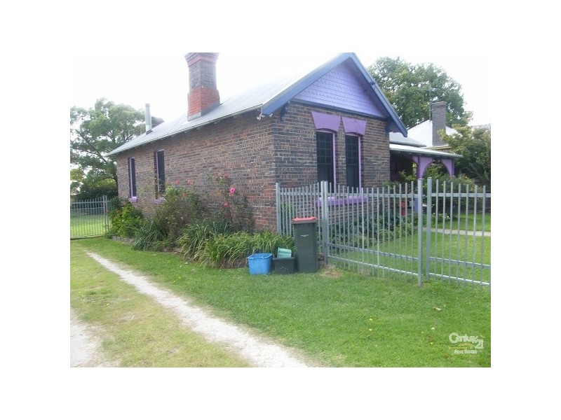 77 BARNEY STREET, Armidale NSW 2350