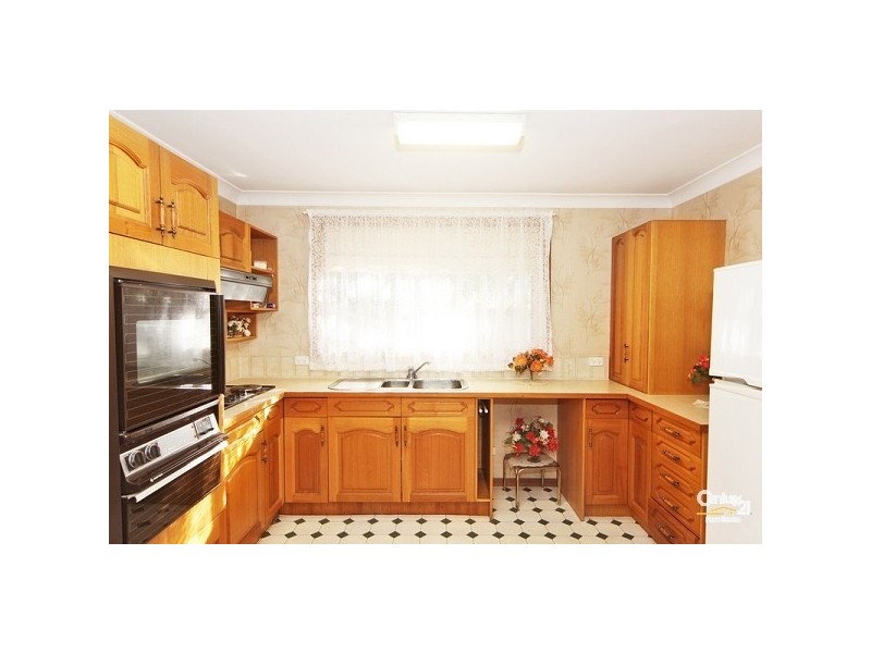 6 Drummond Avenue, Armidale NSW 2350