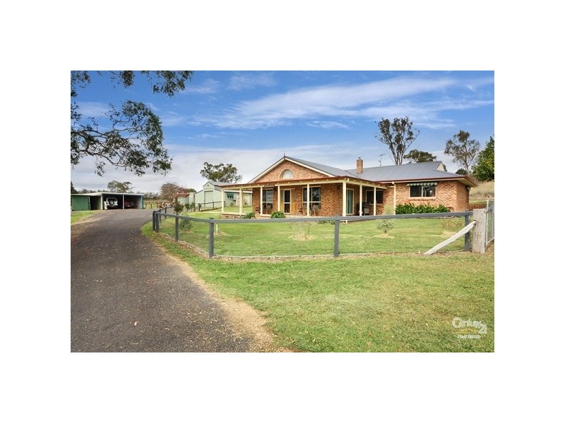 25 Simmons Road, Armidale NSW 2350
