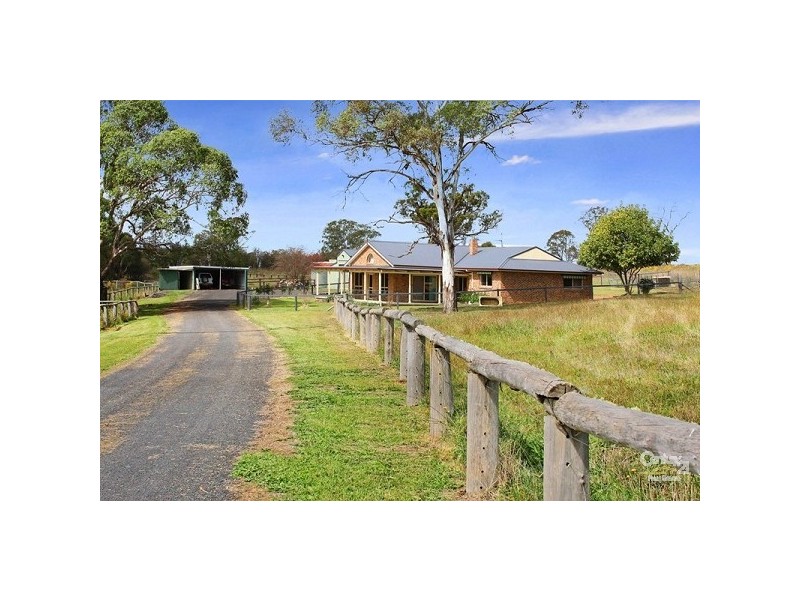 25 Simmons Road, Armidale NSW 2350