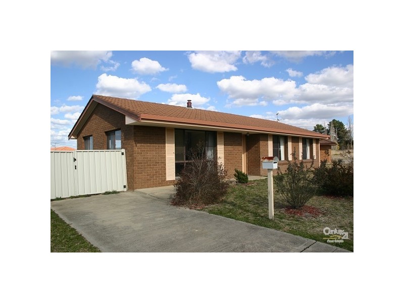 3 Pointsfield Place, Armidale NSW 2350
