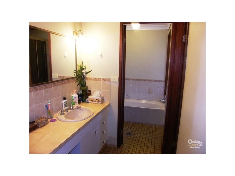 6 Conningdale Crescent, Armidale NSW 2350