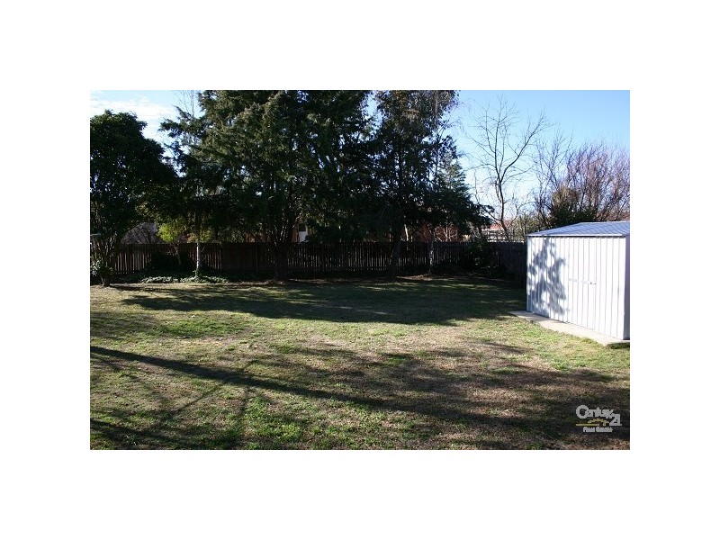 3 Sarah Place, Armidale NSW 2350