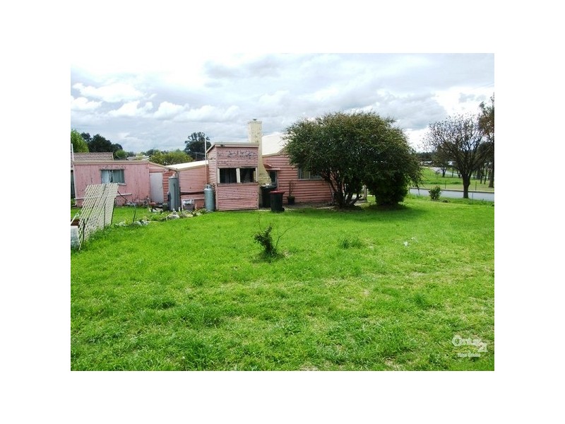 4 Kentucky Street, Armidale NSW 2350