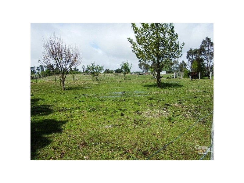 127 Dumaresq Road, Saumarez Ponds NSW 2350