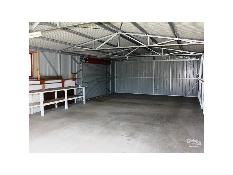 11 McMahon Street, Uralla NSW 2358