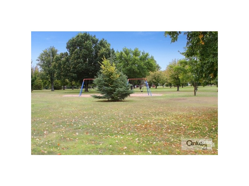 70 Brown Street, Armidale NSW 2350