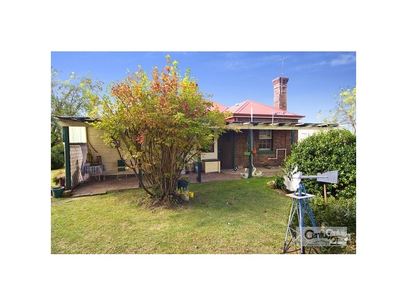 222 Mann Street, Armidale NSW 2350
