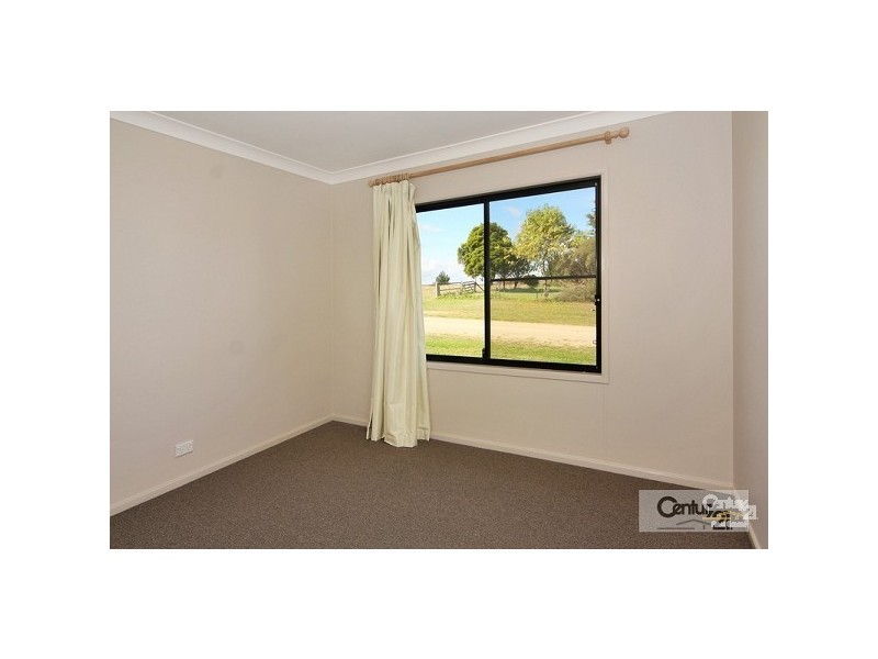 6 Scouler Street, Hillgrove NSW 2350