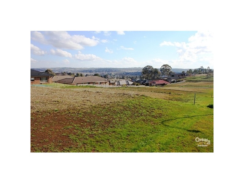 8 Grandview Crescent, Armidale NSW 2350
