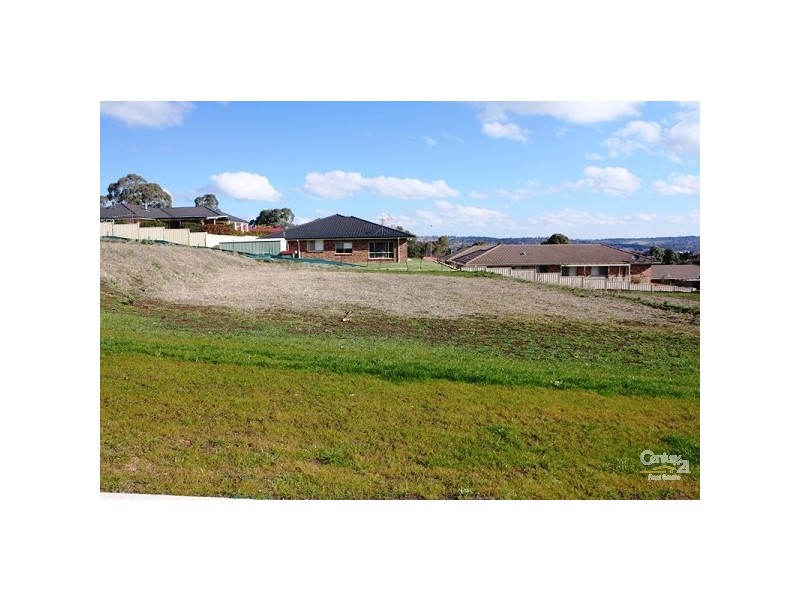 10 Grandview Crescent, Armidale NSW 2350