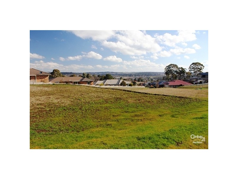 12 Grandview Crescent, Armidale NSW 2350