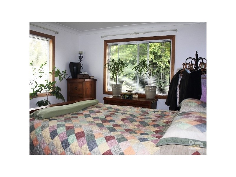 12 Moredun Road, Ben Lomond NSW 2365