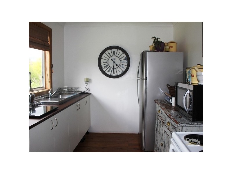 12 Moredun Road, Ben Lomond NSW 2365