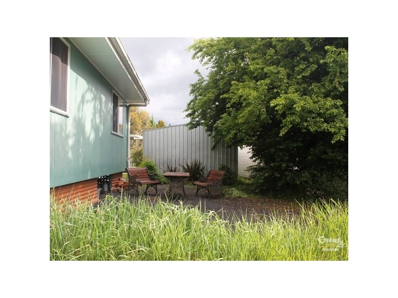 12 Moredun Road, Ben Lomond NSW 2365