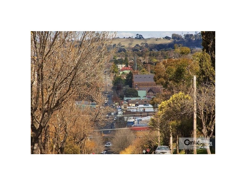 39 Dangar Street, Armidale NSW 2350