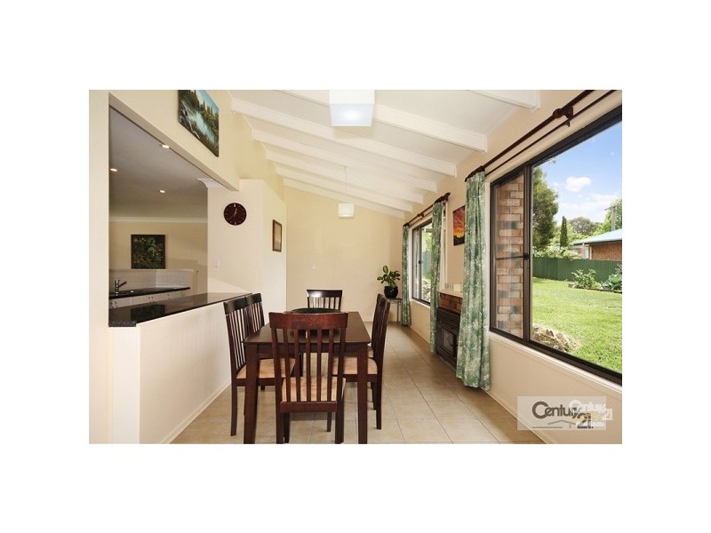 20 Chestnut Avenue, Armidale NSW 2350